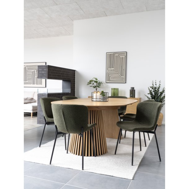 Maceda, Mrkgrn boucl