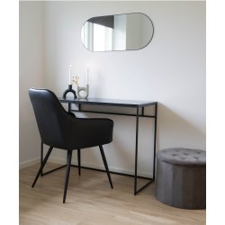 Vita skrivebord, sort