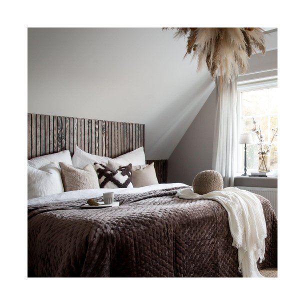 Ines Mocca, pudebetrk