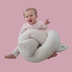 Knut, Off white "knudepude"