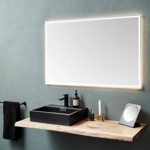 LUCA, firkantet spejl med firsidet belysning og backlight.