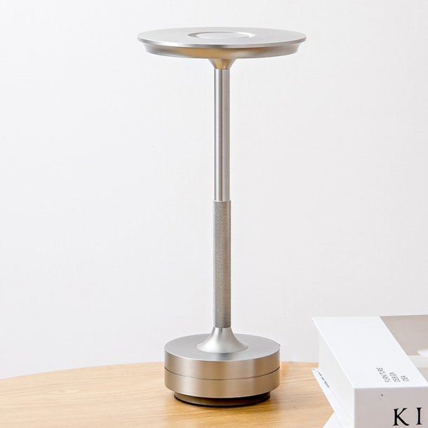 AVA Silver, genopladelig lampe